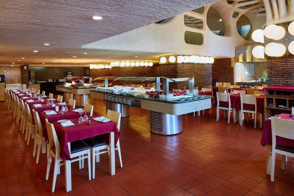 Een foto van de faciliteiten bij Hotel Alcazar