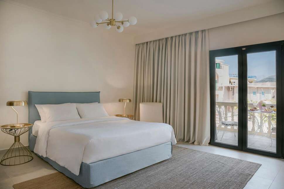 Ein Foto The Alley Hotel