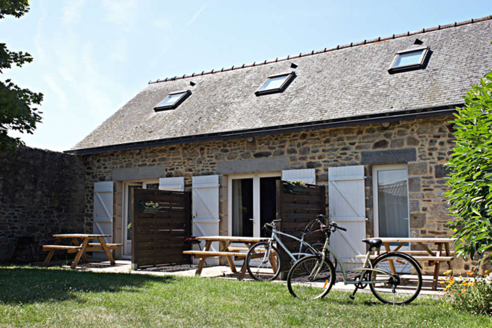 Een foto van de faciliteiten bij Camping Domaine de la Ville Huchet