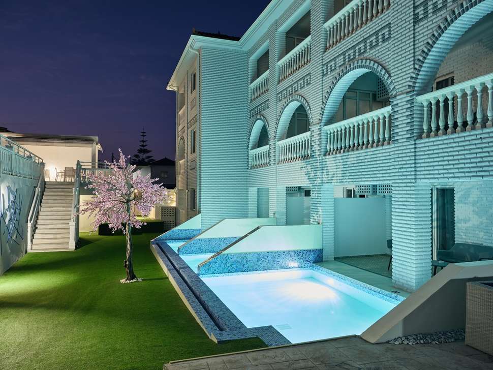 Een foto van het zwembad bij Meandros Boutique & Spa