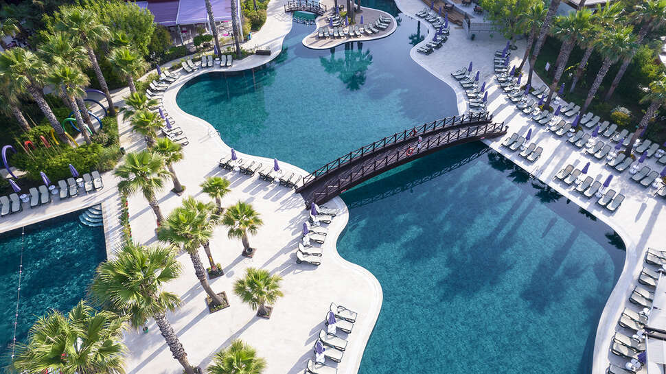 Een foto van het zwembad bij Siam Elegance Hotels & Spa