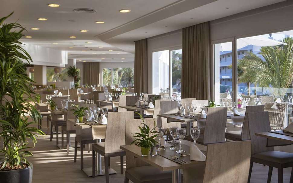 Een foto van de faciliteiten bij Insotel Tarida Beach Resort & Spa