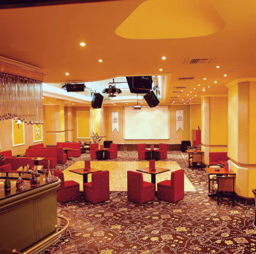 Een foto van het interieur van Akgun Istanbul Hotel