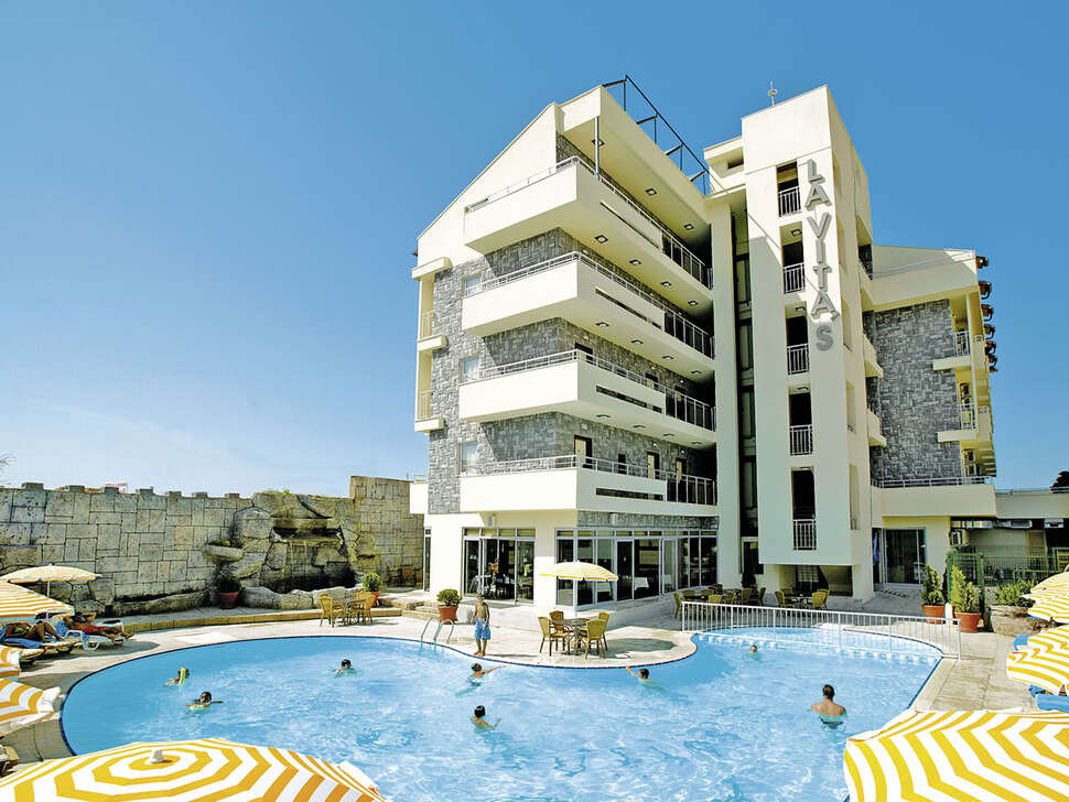 Ein Foto von einer Übersicht des Lavitas Hotel