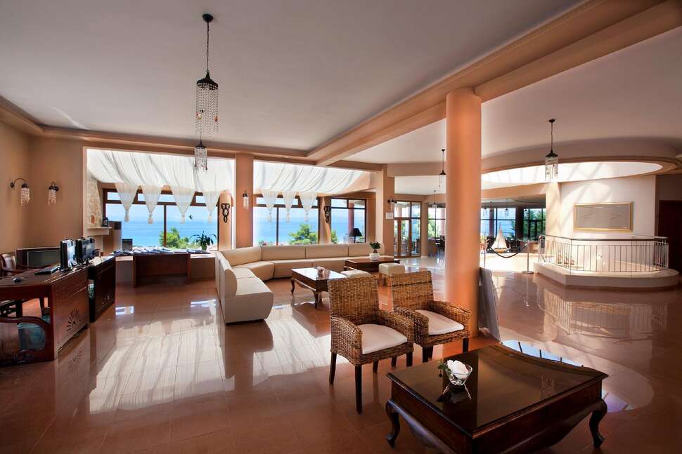 Een foto van het interieur van Alia Palace Luxury Hotel