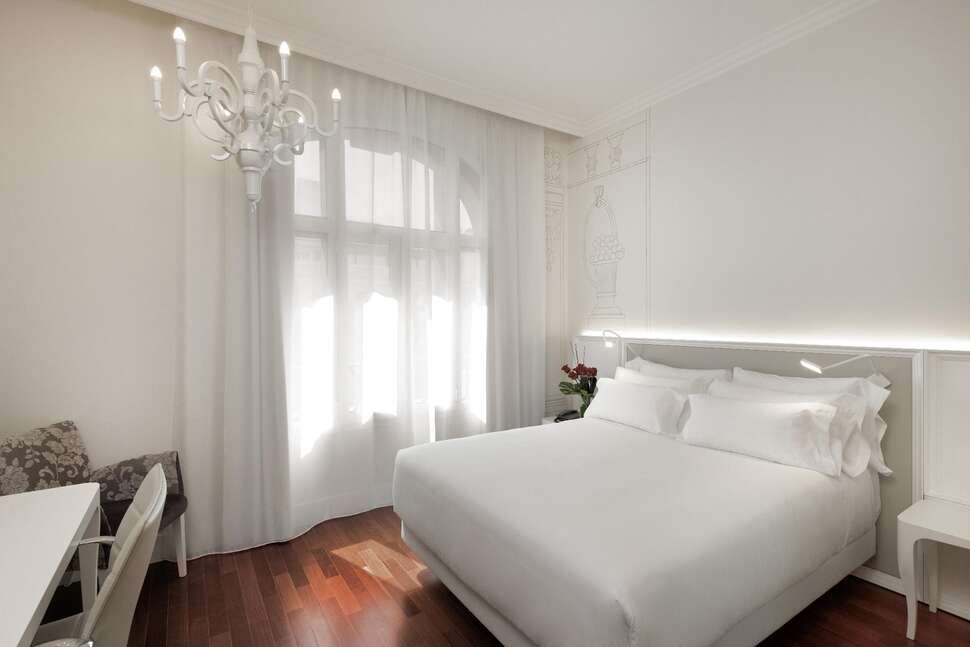 Een foto van NH Collection Madrid Abascal