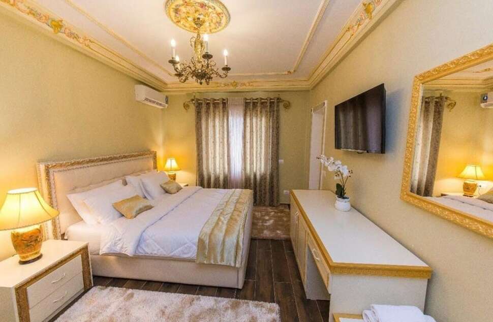 Een foto van Empire Hotel