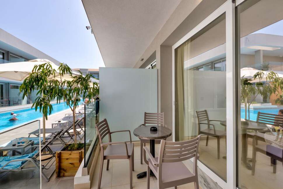 Een foto van White Olive Premium Hotel