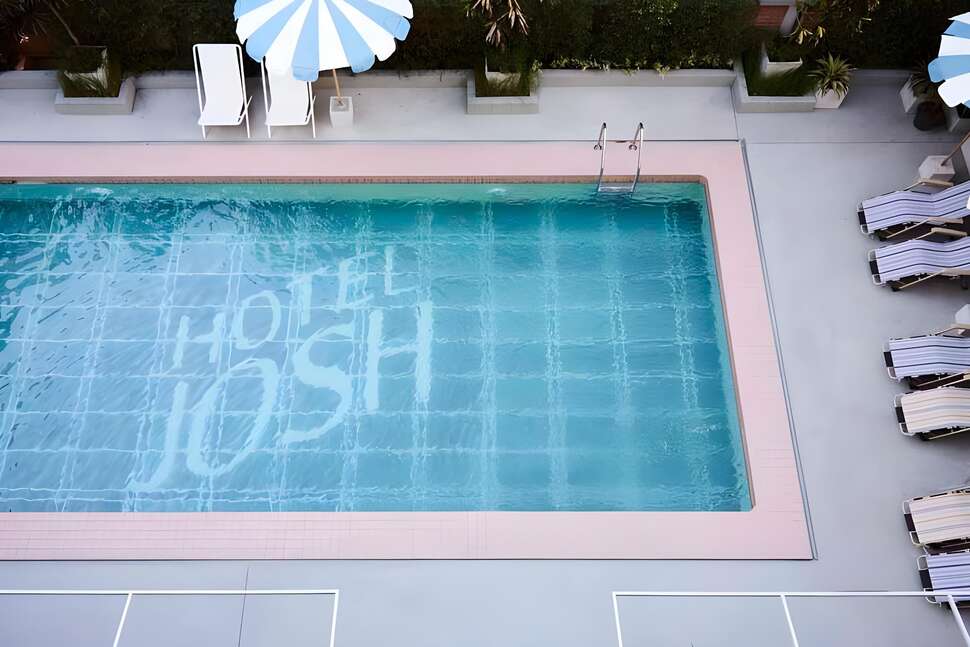 Ein Foto Josh Hotel Bangkok