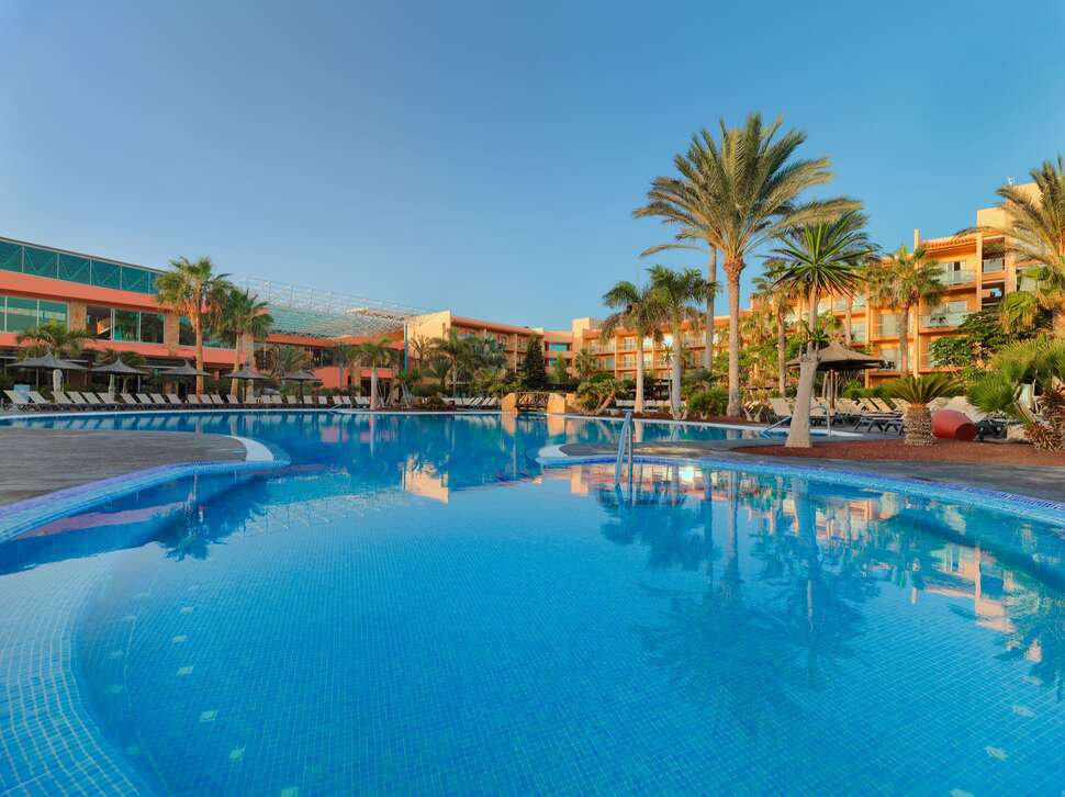 Ein Foto vom Pool im Barcelo Fuerteventura Mar