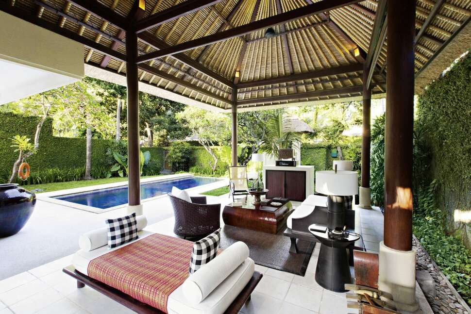 Ein Foto vom Pool im Kayumanis Sanur Private Villa & Spa