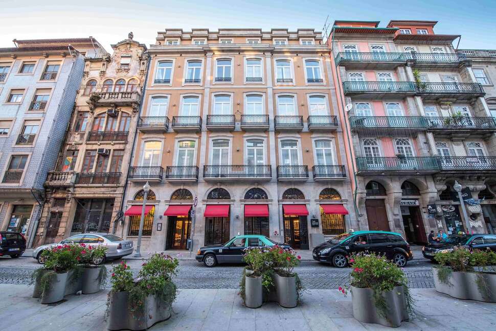 Ein Foto von der Außenansicht des The House Ribeira Hotel