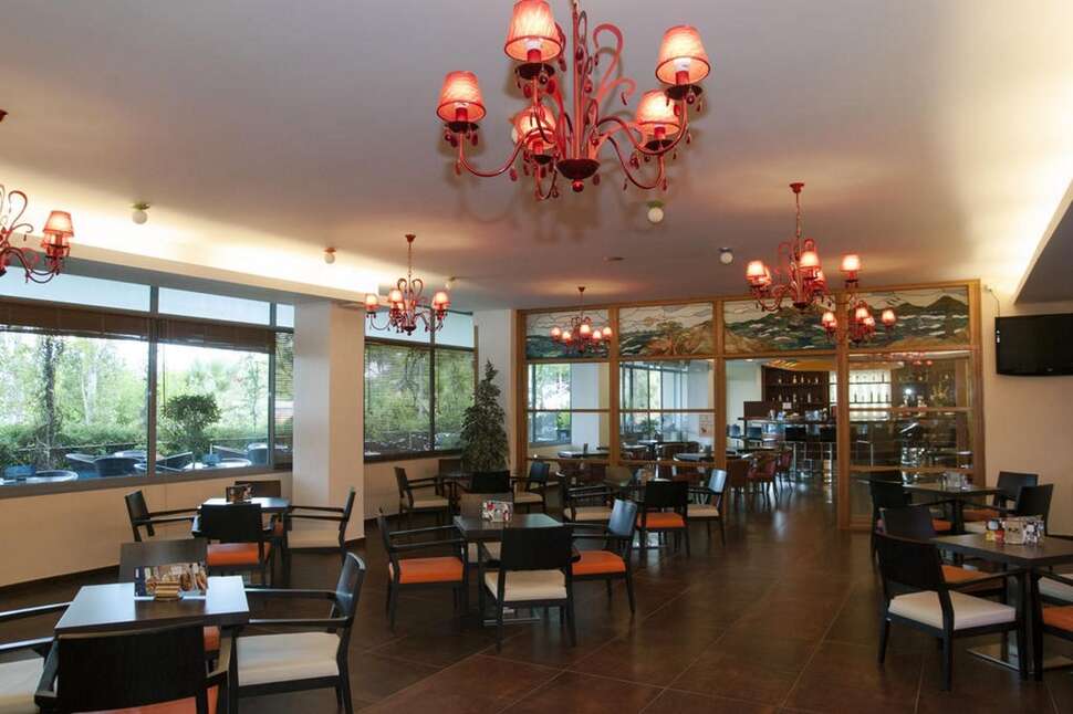 Een foto van het interieur van Mediterranee Hotel