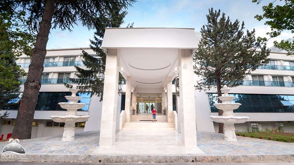 Een foto van de buitenkant van Izgrev Spa & Aquapark