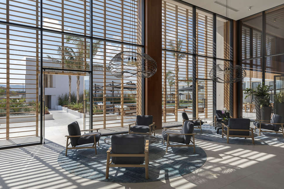 Een foto van het interieur van D’Andrea Lagoon Suites