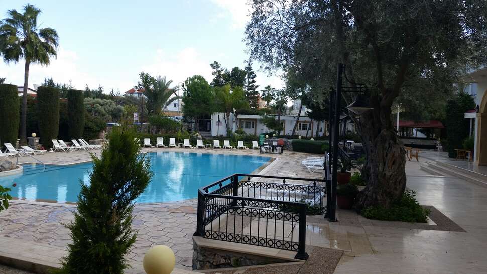 Een foto van het zwembad bij Altinkaya Resort