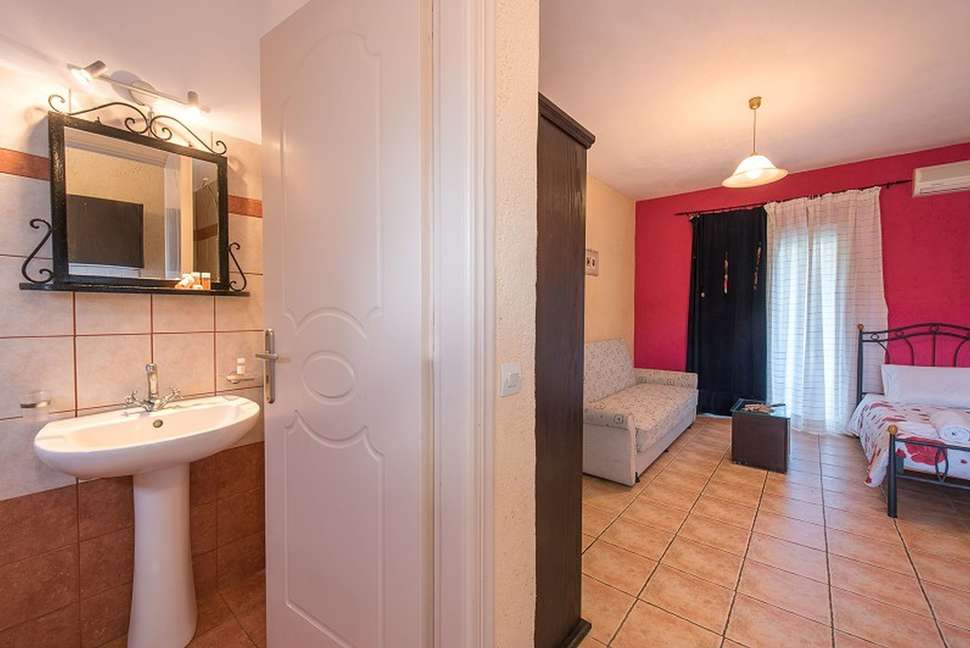 Ein Foto Pension Porto Tsi Ostrias