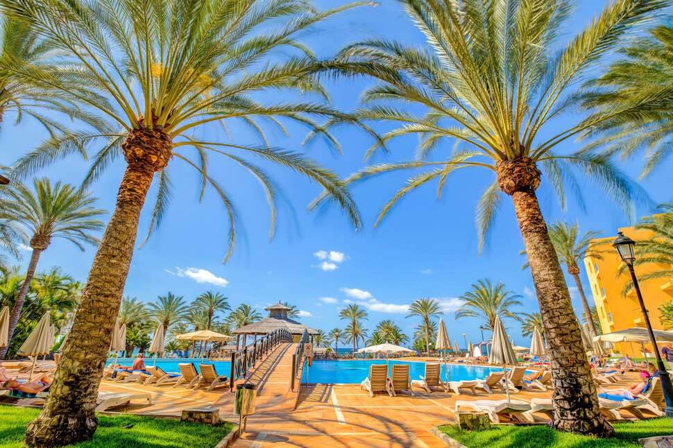 Een foto van het zwembad bij SBH Hotel Costa Calma Beach Resort