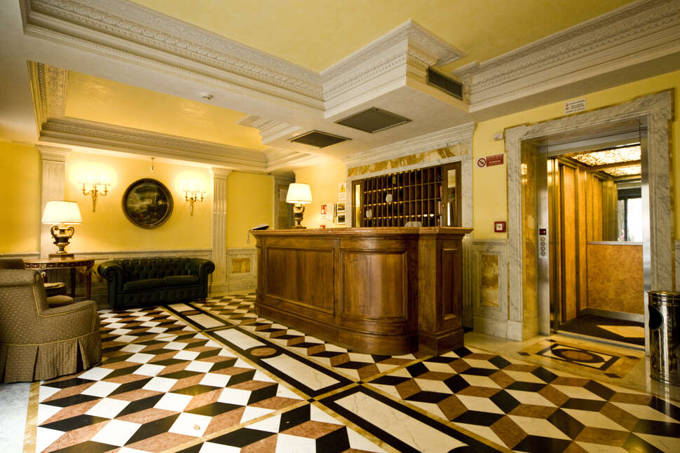 Ein Foto vom Innenbereich im Hotel Donatello Rome