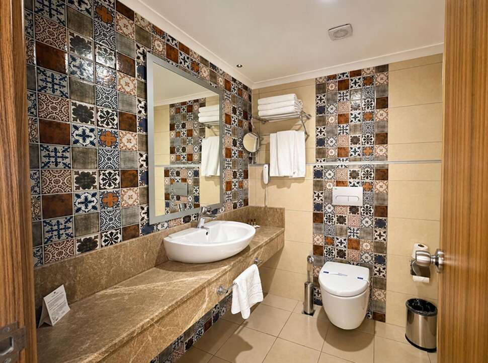 Een foto van Blue Wave Suite Hotel