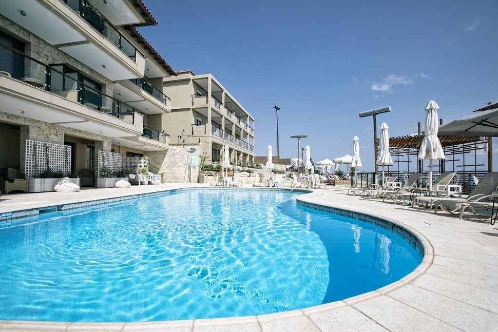 Een foto van het zwembad bij Rigas Boutique Hotel