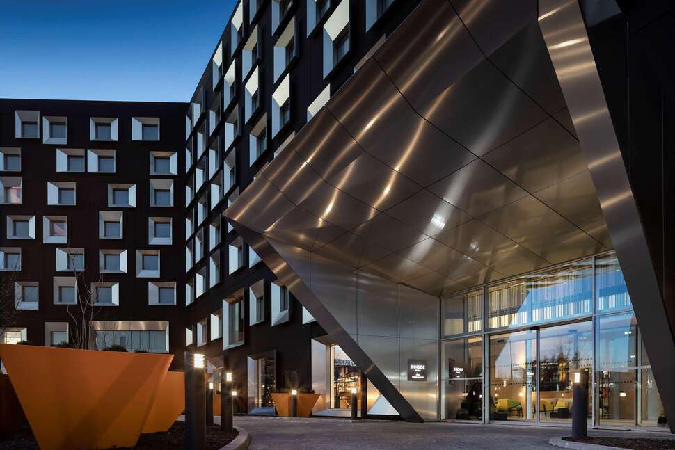 Ein Foto Innside by Melia Paris Charles de Gaulle Airport