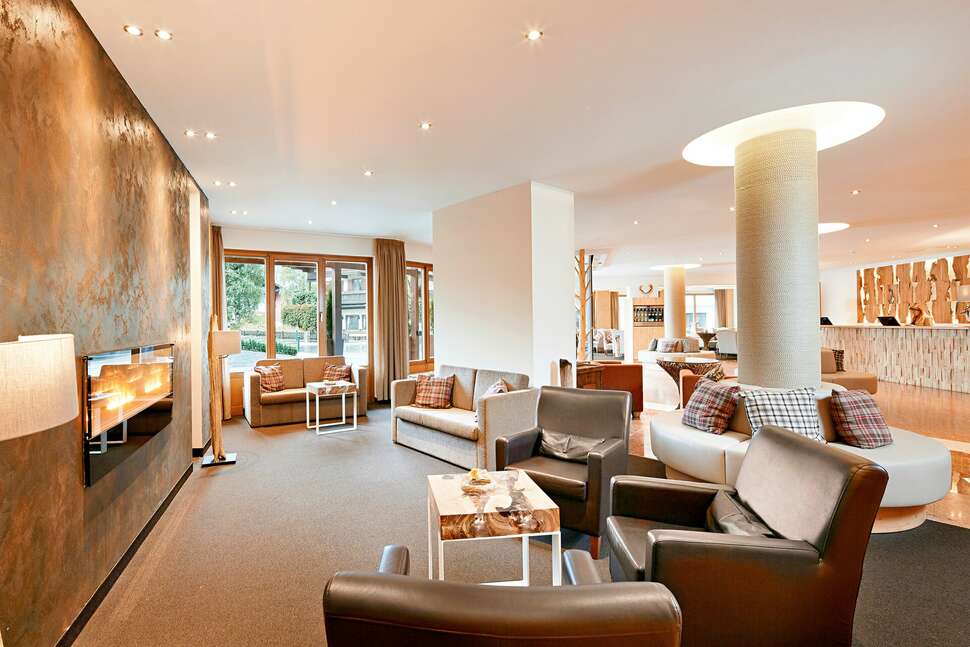 Een foto van het interieur van Das Alpenhaus Kaprun