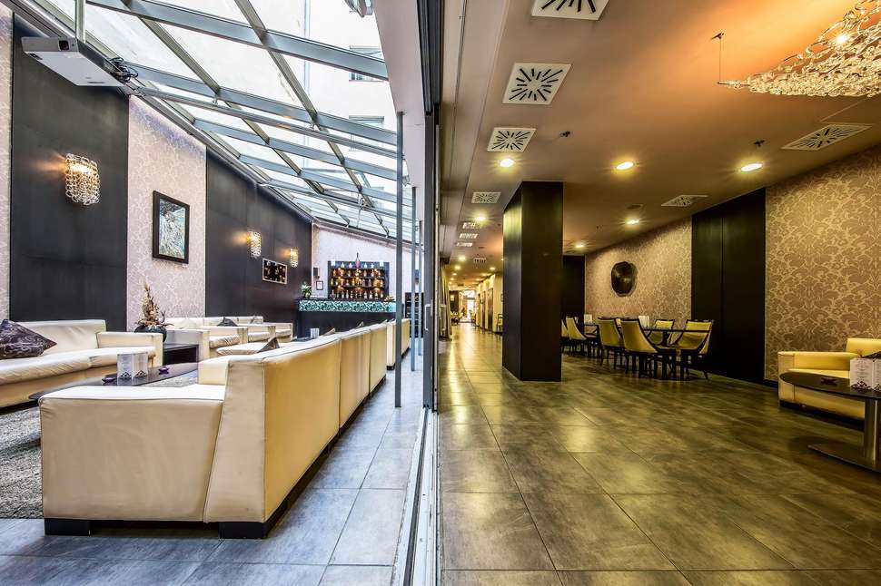 Ein Foto von den Einrichtungen im Charm Hotel Budapest