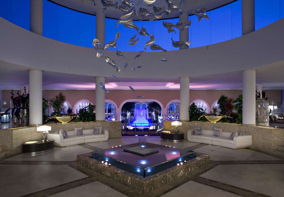 Een foto van het interieur van Gran Melia Palacio de Isora