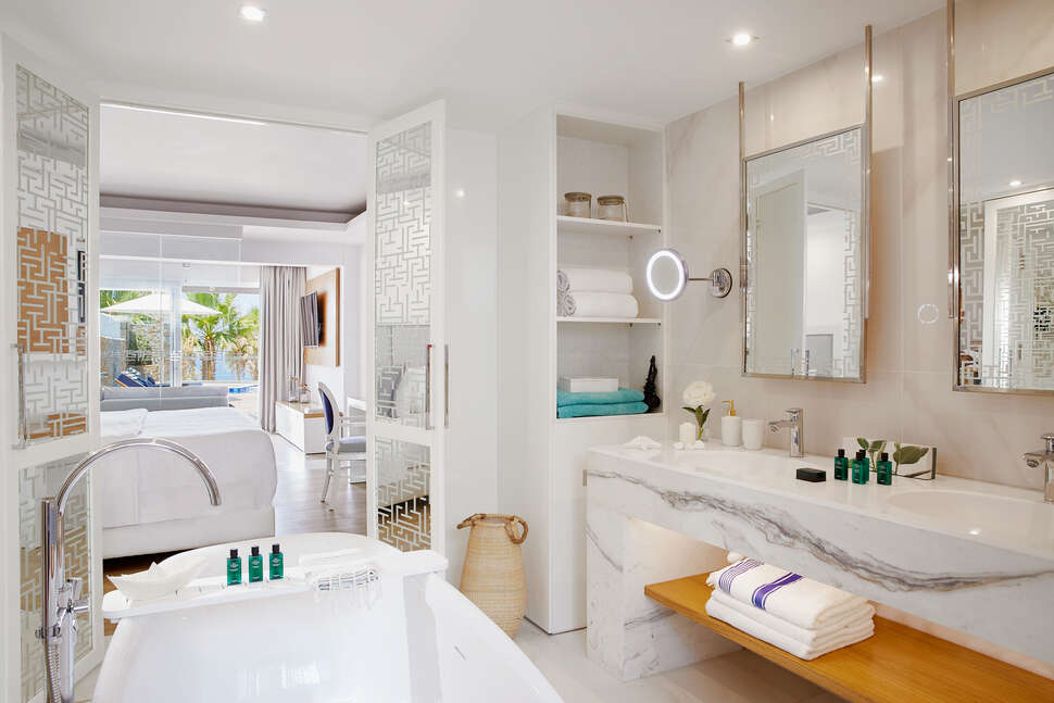 Een foto van Minos Imperial Luxury Beach Resort & Spa