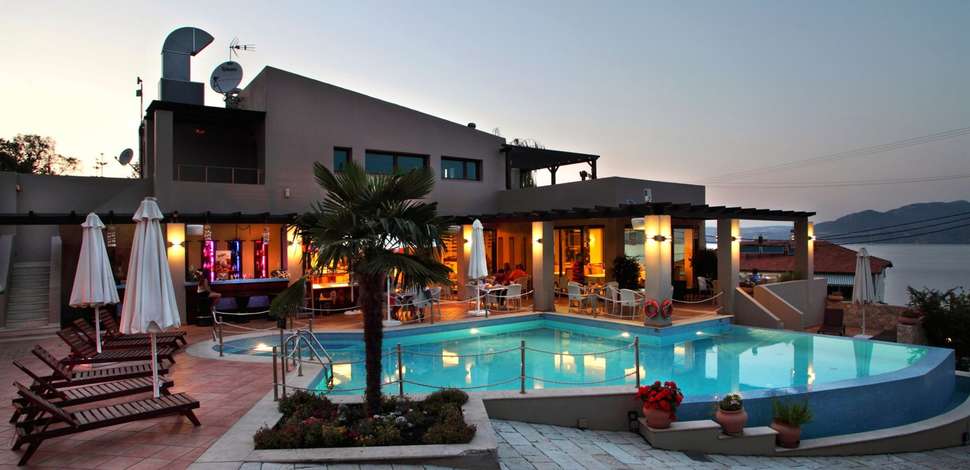 Ein Foto Tesoro Hotel Nikiana