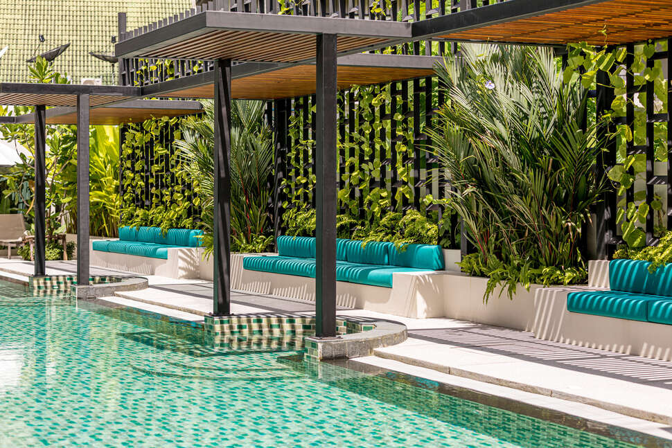 Ein Foto Outrigger Surin Beach Resort