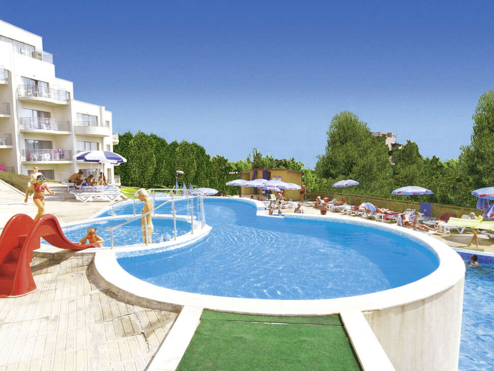 Een foto van het zwembad bij Parkhotel Golden Beach