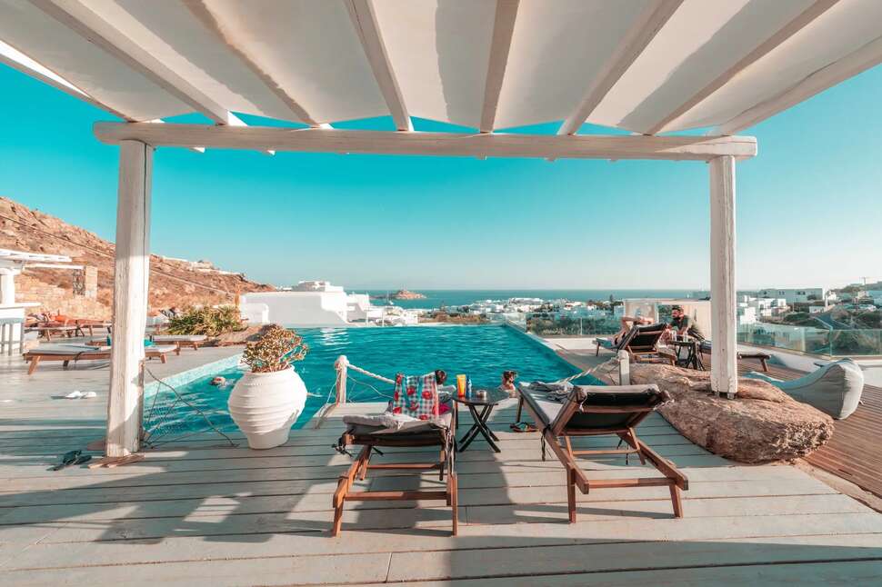 Een foto van Mr & Mrs White Mykonos