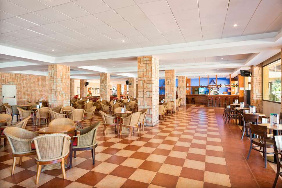 Een foto van Aparthotel Best Alcazar