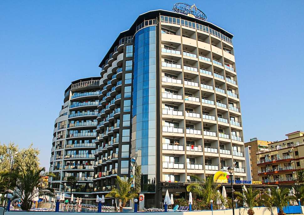 Een foto van de buitenkant van Hotel Meridian