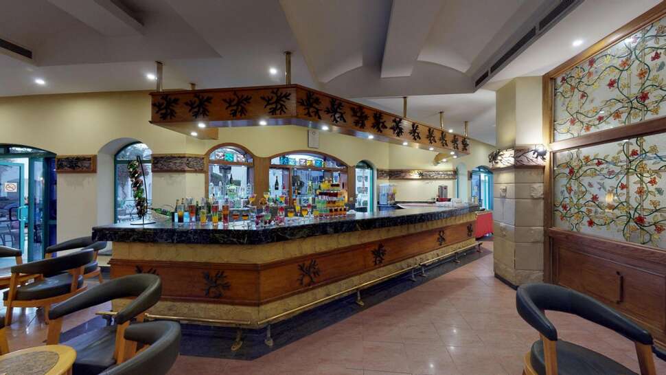 Een foto van Falcon Hills Hotel