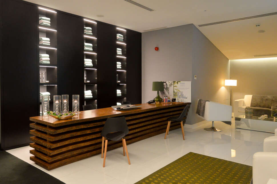Een foto van het interieur van Furnas Boutique Hotel