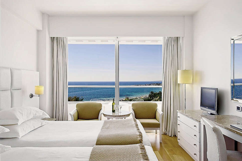 Een foto van Grecian Sands Hotel
