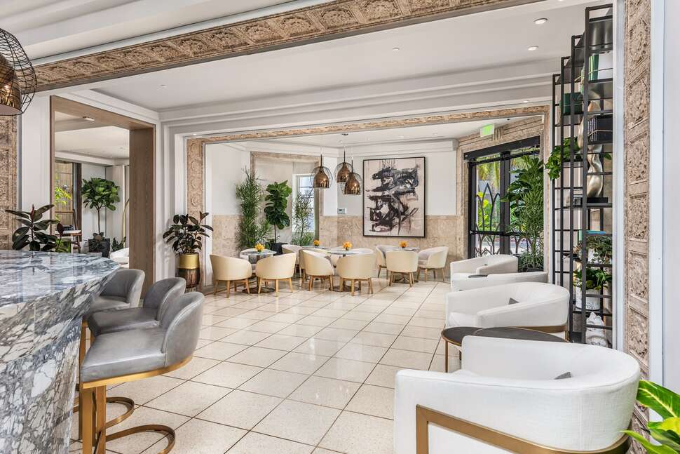 Ein Foto Lennox Hotel