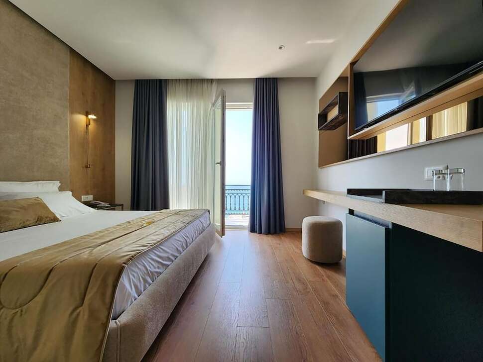 Ein Foto Gold Hotel