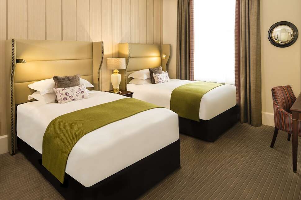 Ein Foto The Bailey's Hotel London