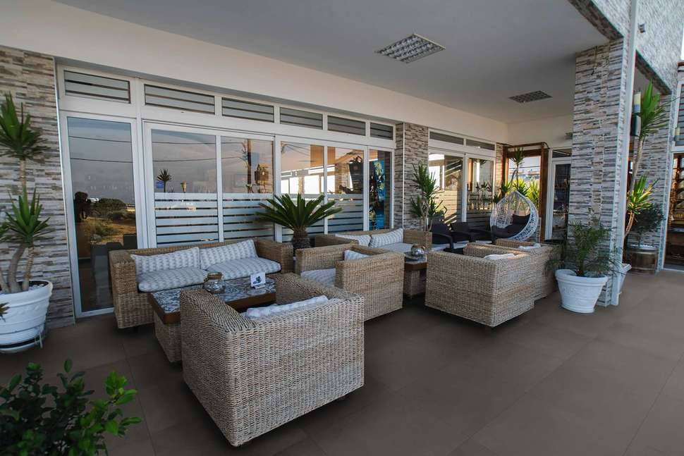 Een foto van het terras bij Sunny Days Hotel & Appartementen