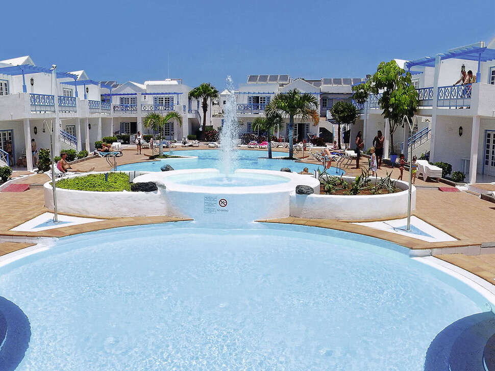 Een foto van het zwembad bij Appartementen Atlantis las Lomas