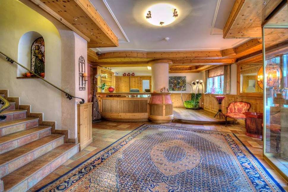 Een foto van het interieur van Hotel Kendler
