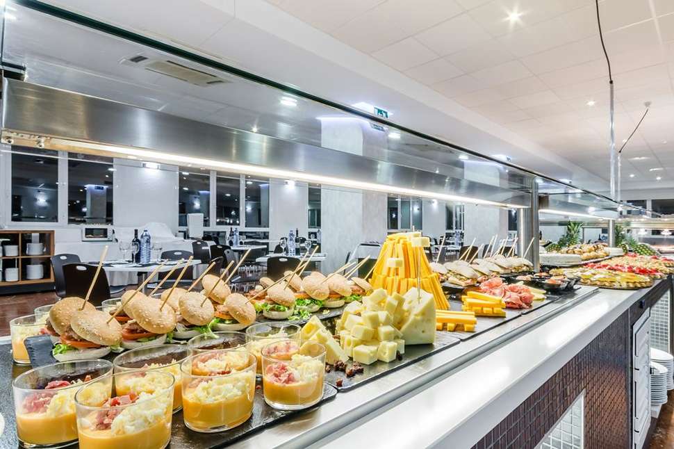 Een foto van de faciliteiten bij Sercotel Maya Alicante