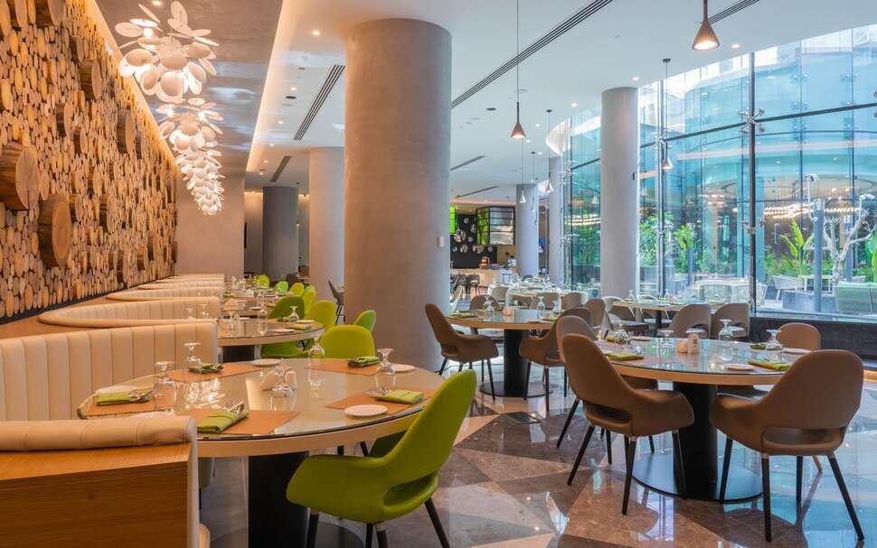 Een foto van Al Khoory Sky Garden Hotel