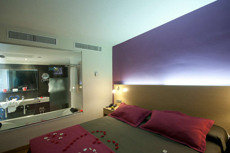 Een foto van R2 Romantic Fantasia Dreams & Suites Hotel