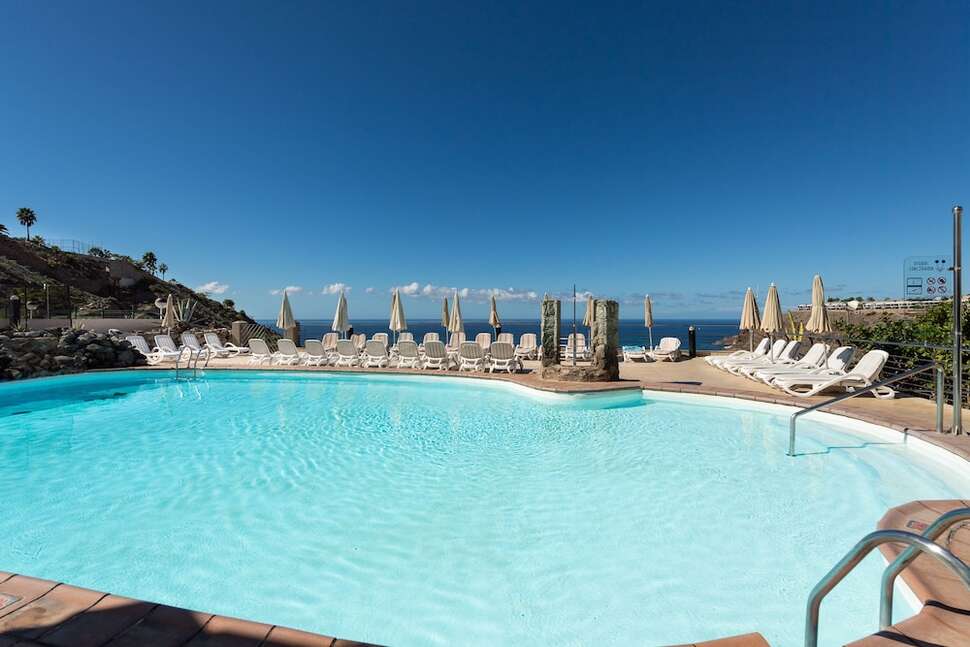 Een foto van het zwembad bij Holiday Club Jardin Amadores