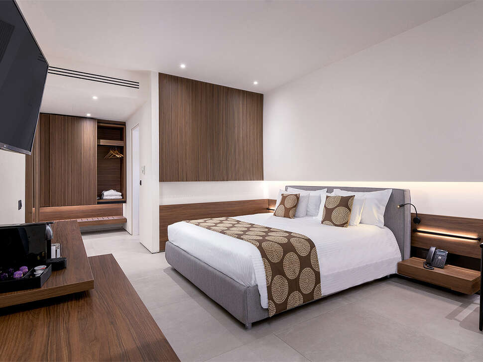 Ein Foto The Ixian Grand & All Suites